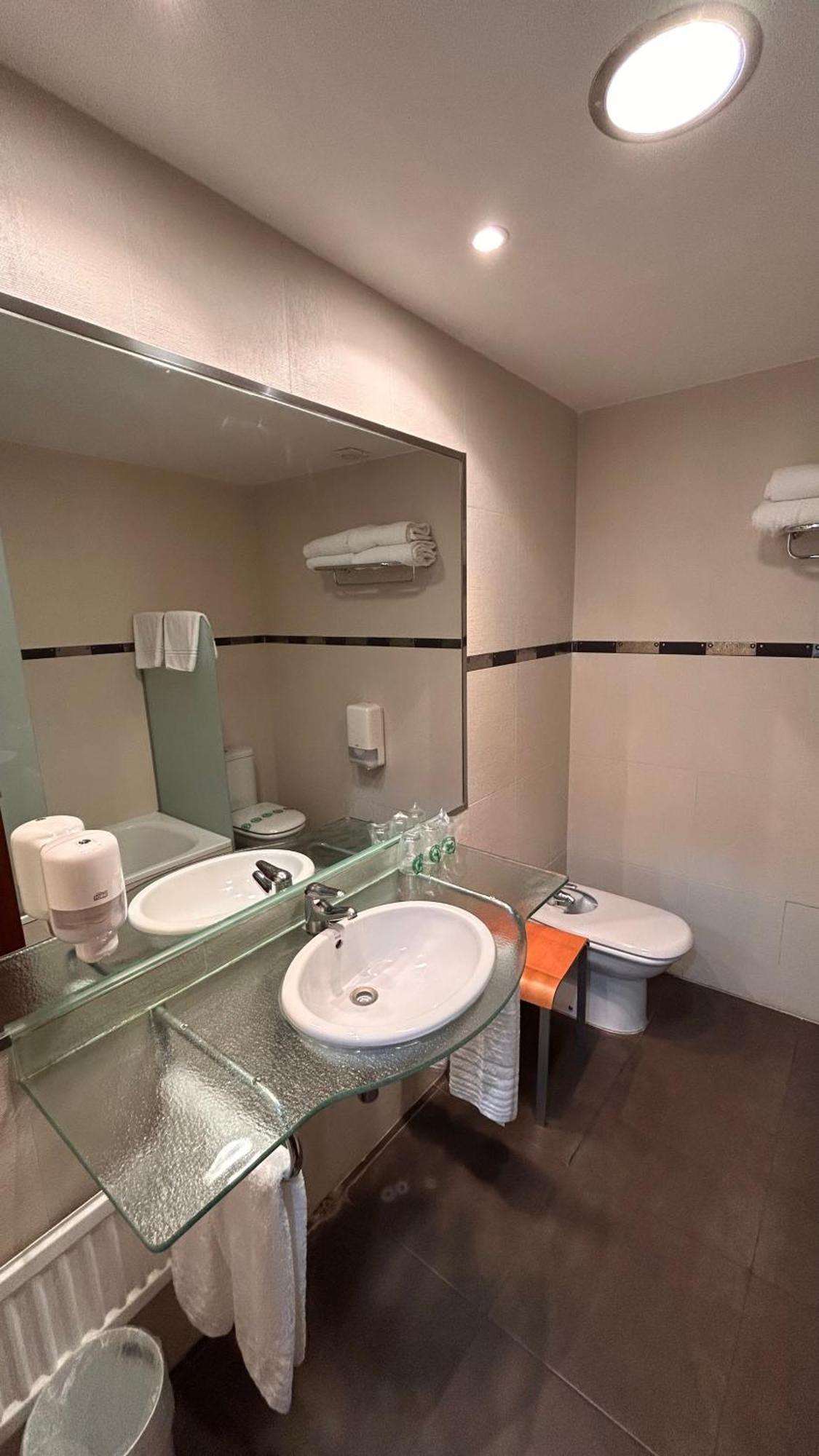 Hotel Unzaga Plaza Éibar المظهر الخارجي الصورة