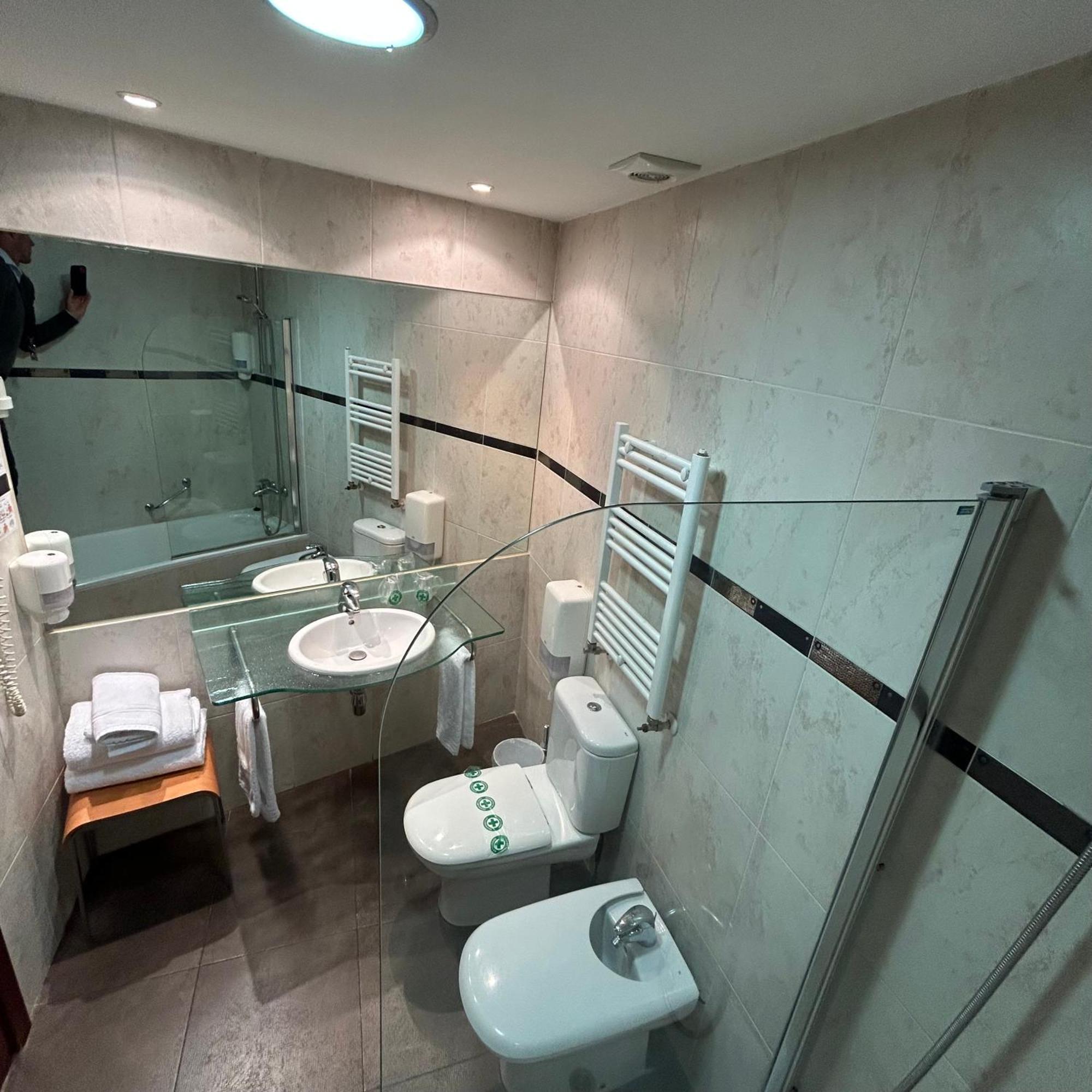 Hotel Unzaga Plaza Éibar المظهر الخارجي الصورة