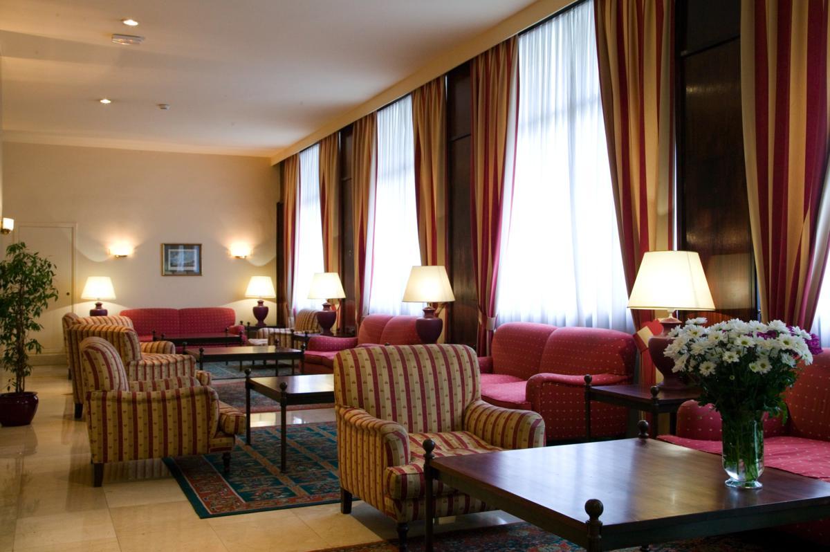 Hotel Unzaga Plaza Éibar المظهر الخارجي الصورة